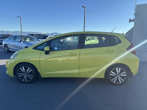 2016 Honda Fit EX