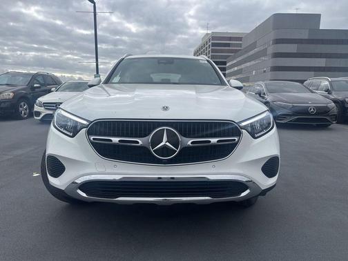 Polar White 2026 Mercedes-Benz GLC 300 Base