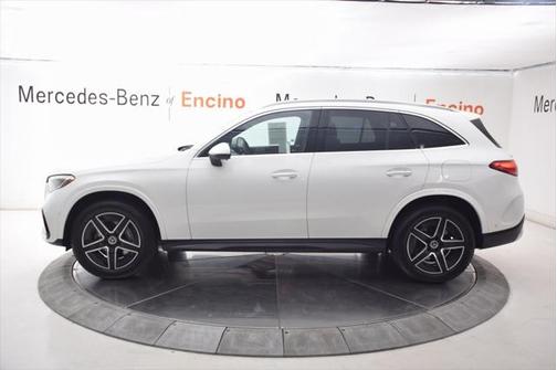 2025 Mercedes-Benz GLC 350e Base
