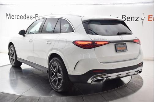 2025 Mercedes-Benz GLC 350e Base