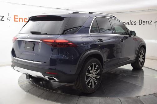 2026 Mercedes-Benz GLE 450e 4MATIC