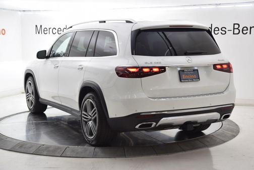 Polar White 2025 Mercedes-Benz GLS 450 4MATIC