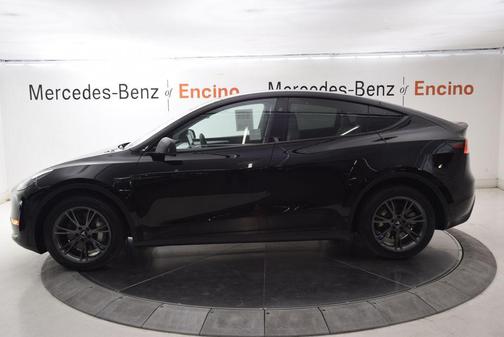 Solid Black 2024 Tesla Model Y Long Range Dual Motor All-Wheel Drive