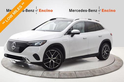MANUFAKTUR Moonlight White Metallic 2026 Mercedes-Benz EQE 320 320 SUV