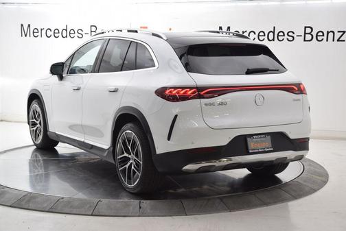 MANUFAKTUR Moonlight White Metallic 2026 Mercedes-Benz EQE 320 320 SUV