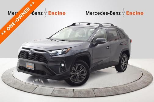 2023 Toyota RAV4 Hybrid XLE Premium