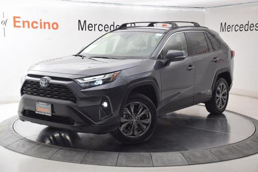 2023 Toyota RAV4 Hybrid XLE Premium