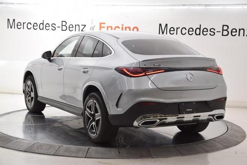 Cirrus Silver 2027 Mercedes-Benz GLC 300 4MATIC Coupe