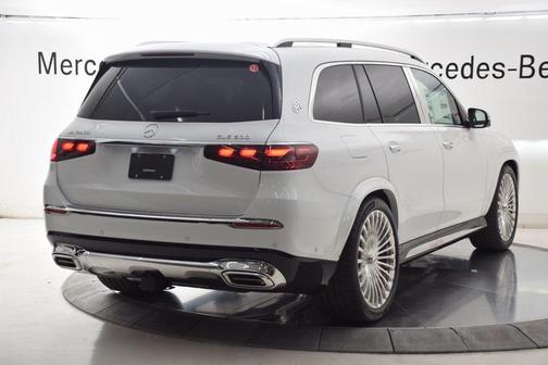 2026 Mercedes-Benz Maybach GLS 600 4MATIC