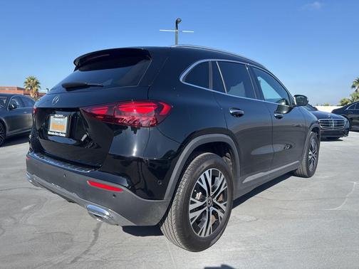 2025 Mercedes-Benz GLA 250 4MATIC