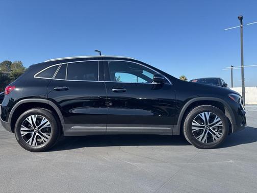 2025 Mercedes-Benz GLA 250 4MATIC