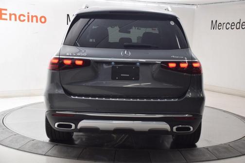 2026 Mercedes-Benz GLS 450 4MATIC