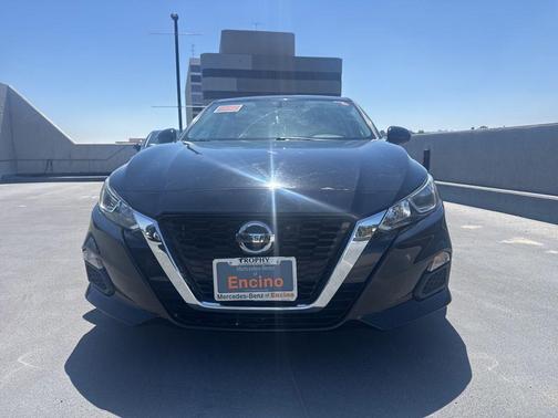 Super Black 2019 Nissan Altima 2.5 S