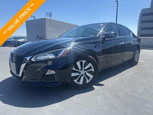 Super Black 2019 Nissan Altima 2.5 S