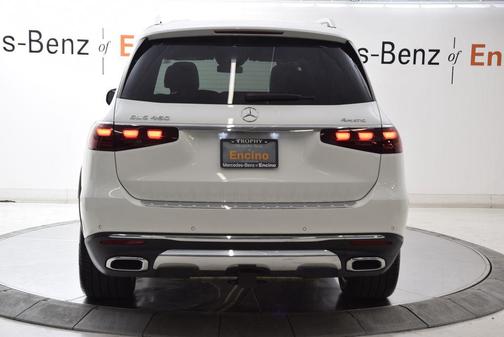 2025 Mercedes-Benz GLS 450 4MATIC