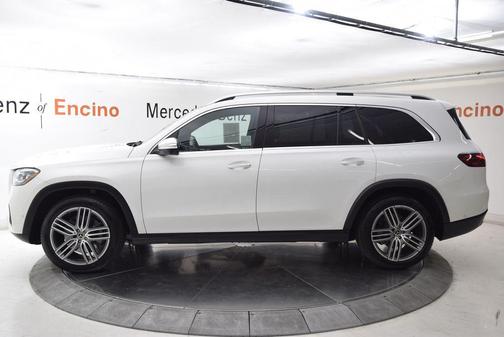 2025 Mercedes-Benz GLS 450 4MATIC