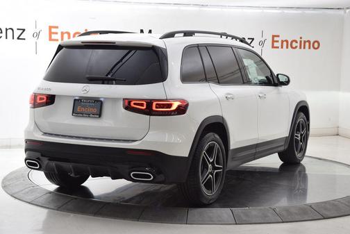 Polar White 2023 Mercedes-Benz GLB 250 Base