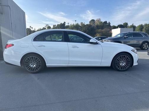 2025 Mercedes-Benz C-Class C 300