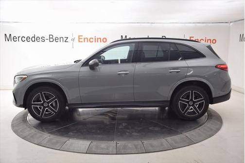 2025 Mercedes-Benz GLC 300 Base