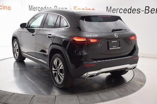 2025 Mercedes-Benz GLA 250 Base