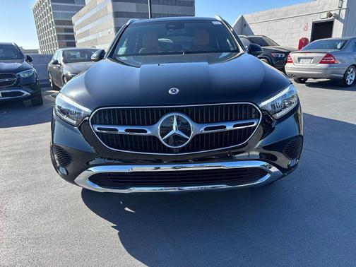 Black 2026 Mercedes-Benz GLC 300 Base
