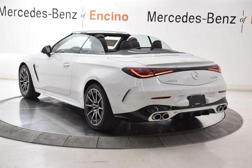 MANUFAKTUR Moonlight White Metallic 2026 Mercedes-Benz AMG CLE 53 4MATIC+