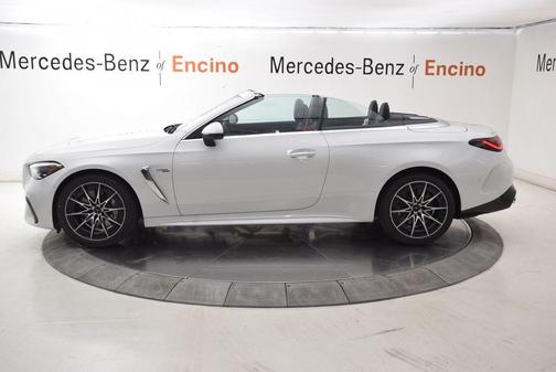MANUFAKTUR Moonlight White Metallic 2026 Mercedes-Benz AMG CLE 53 4MATIC+