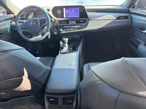 2023 Lexus ES 350 Base
