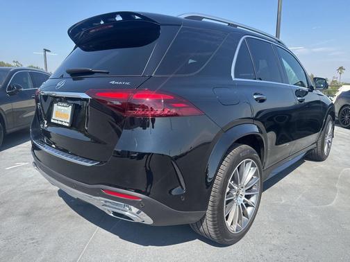 2025 Mercedes-Benz GLE 450e 4MATIC