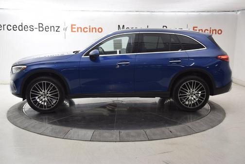 Starling Blue Metallic 2026 Mercedes-Benz GLC 300 Base