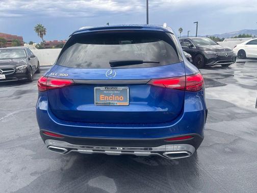 Starling Blue Metallic 2023 Mercedes-Benz GLC 300 Base