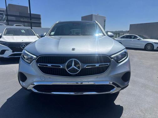 Cirrus Silver Metallic 2026 Mercedes-Benz GLC 300 Base