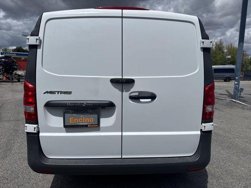 2023 Mercedes-Benz Metris Base