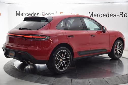 2023 Porsche Macan Base