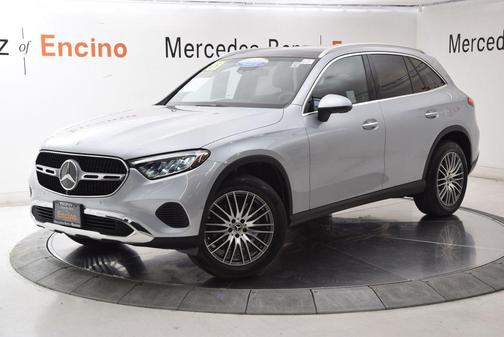 Cirrus Silver Metallic 2026 Mercedes-Benz GLC 300 Base