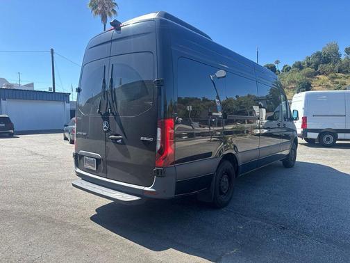 Obsidian Black Metallic 2024 Mercedes-Benz Sprinter 2500 High Roof