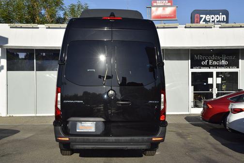 Obsidian Black Metallic 2024 Mercedes-Benz Sprinter 2500 High Roof