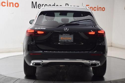 2025 Mercedes-Benz GLA 250 4MATIC
