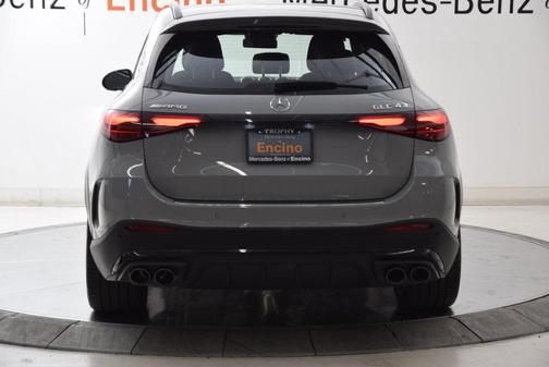 MANUFAKTUR Alpine Grey 2026 Mercedes-Benz AMG GLC 43 4MATIC
