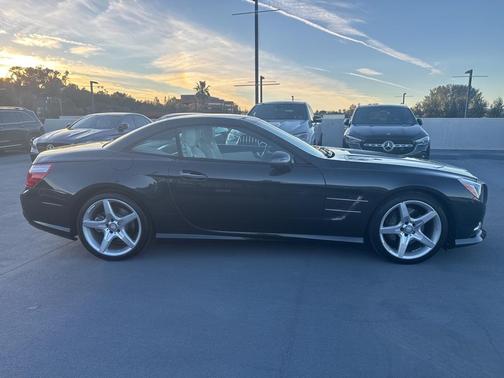 2016 Mercedes-Benz SL 550 SL 550
