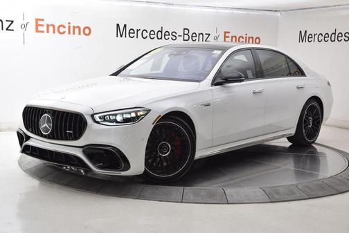 MANUFAKTUR Moonlight White Metallic 2026 Mercedes-Benz AMG S 63 E 4MATIC