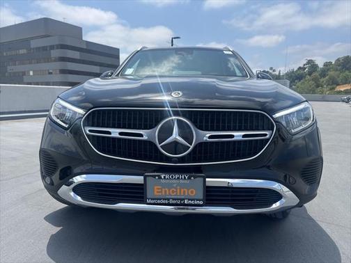 2025 Mercedes-Benz GLC 300 Base