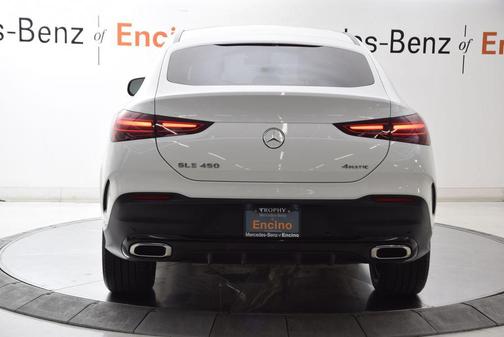 Polar White 2026 Mercedes-Benz GLE 450 4MATIC