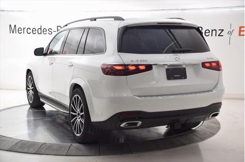 2025 Mercedes-Benz GLS 580 4MATIC