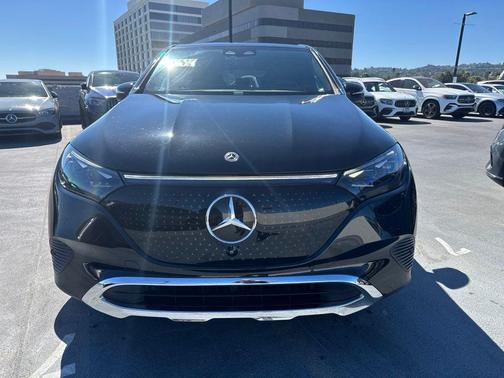 Obsidian Black Metallic 2023 Mercedes-Benz EQE 350+ Base