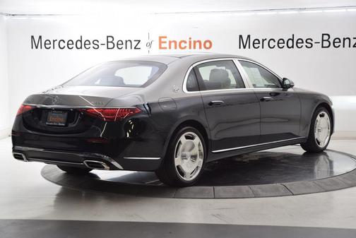 Emerald Green Metallic 2024 Mercedes-Benz Maybach S 580 4MATIC