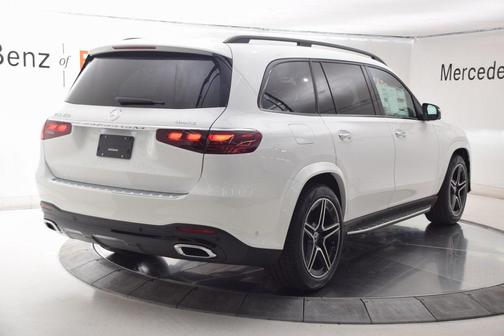 2026 Mercedes-Benz GLS 450 4MATIC