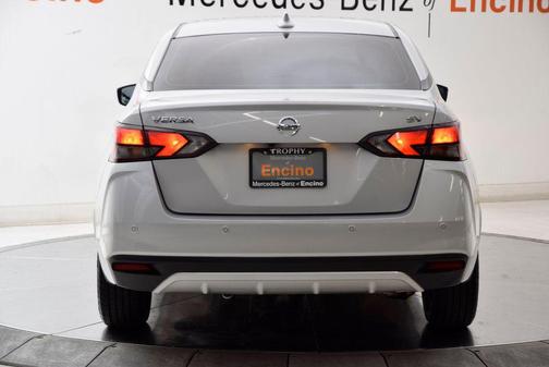 2021 Nissan Versa 1.6 SV