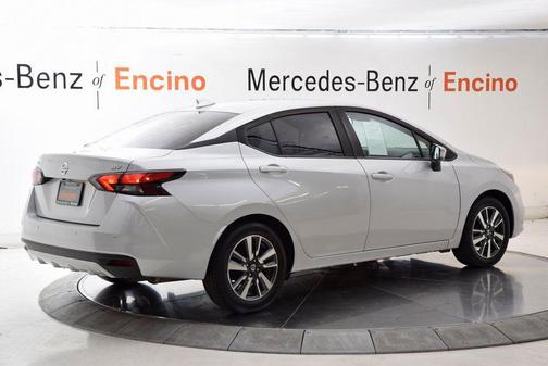 2021 Nissan Versa 1.6 SV