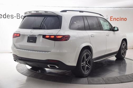 2026 Mercedes-Benz GLS 450 4MATIC
